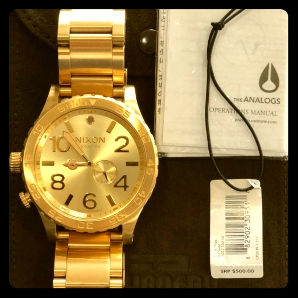 Gold Nixon 51-30 Chrono. 100m Water Resistant